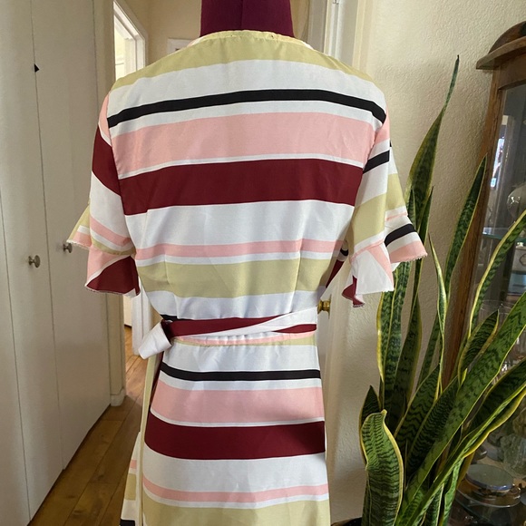 Dress Light and Airy - Picture 5 of 5